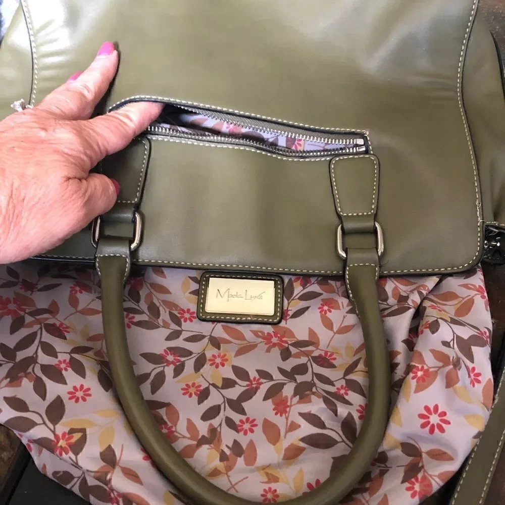 Moda Luxe Handbag in Olive